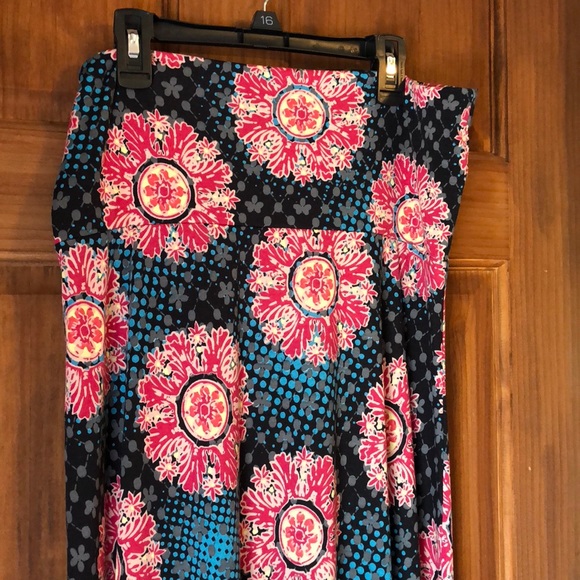 Lularoe maxi - Picture 3 of 5